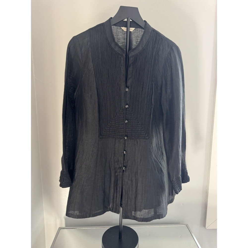 Women’s Black Button-Front Pintuck Blouse